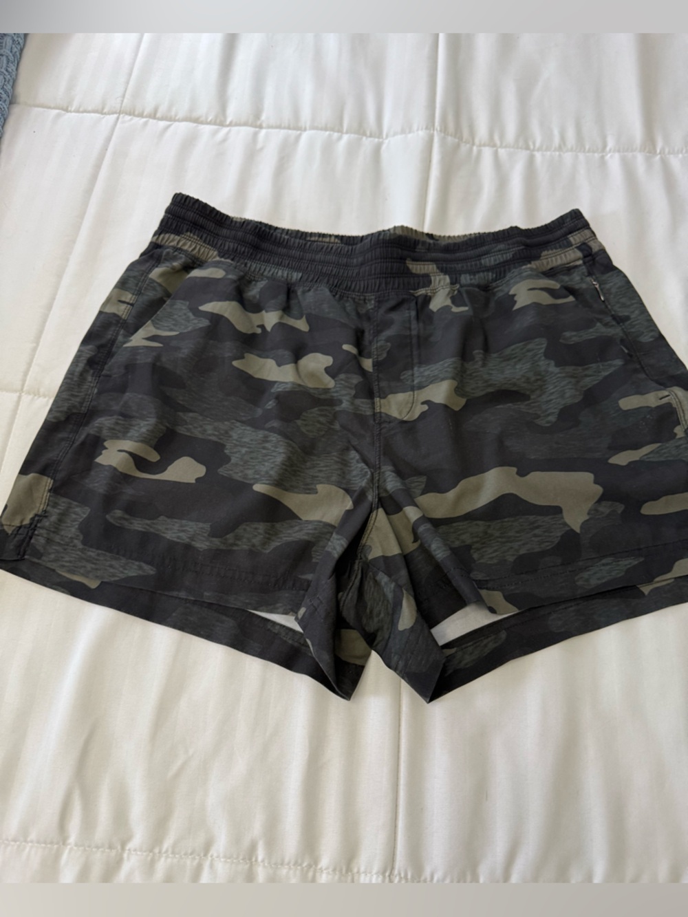 Old Navy Active Camo Shorts - Olive Green & Black